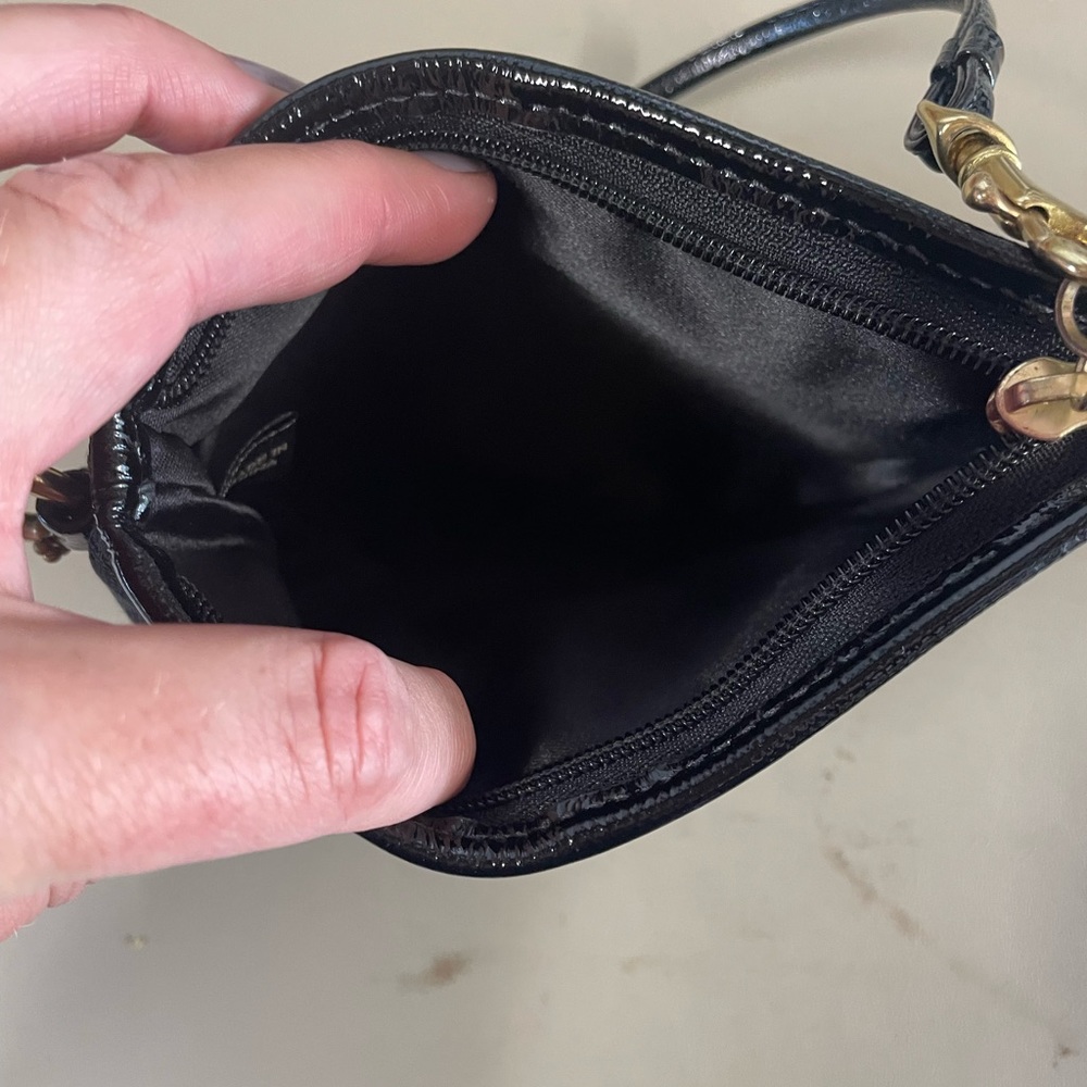 Black coach clutch